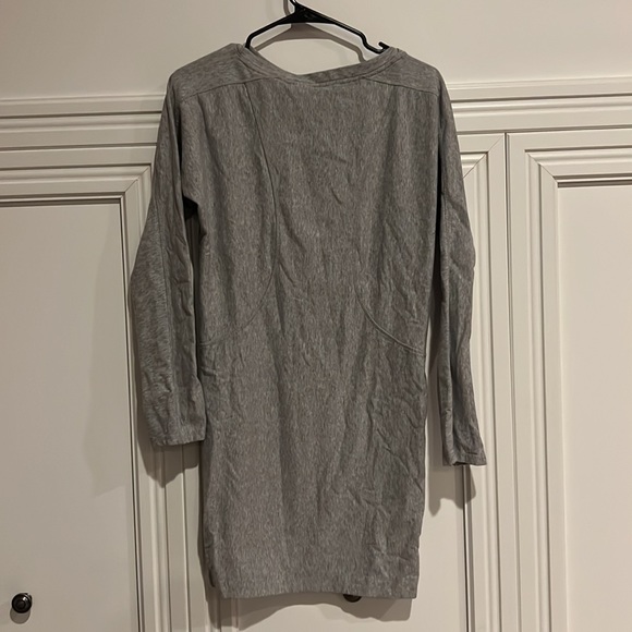 Athleta Salinas Sweatshirt Tunic Dress Gray Size X-Small - Picture 3 of 11